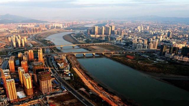 福建的地理、历史与文化探索